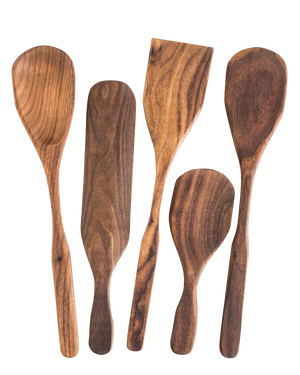 The BoWood ultimate 5 piece kitchen utensil set includes a spoon, spurtle, rice scoop and two spatulas to do everything you need in the kitchen.